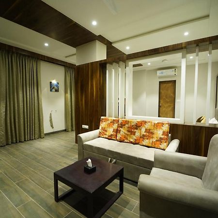 Hotel The Royal Inn Baramati Εξωτερικό φωτογραφία