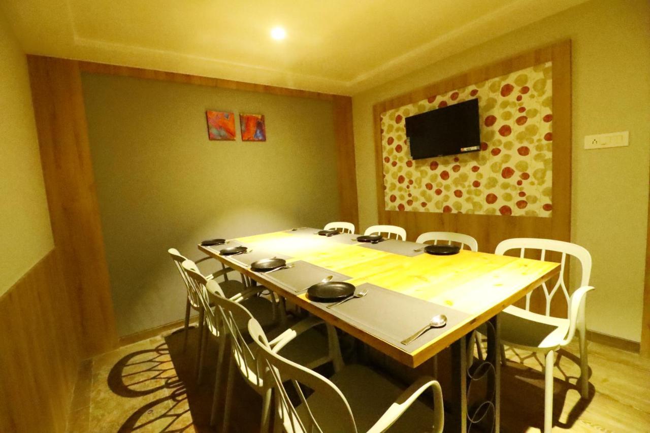 Hotel The Royal Inn Baramati Εξωτερικό φωτογραφία