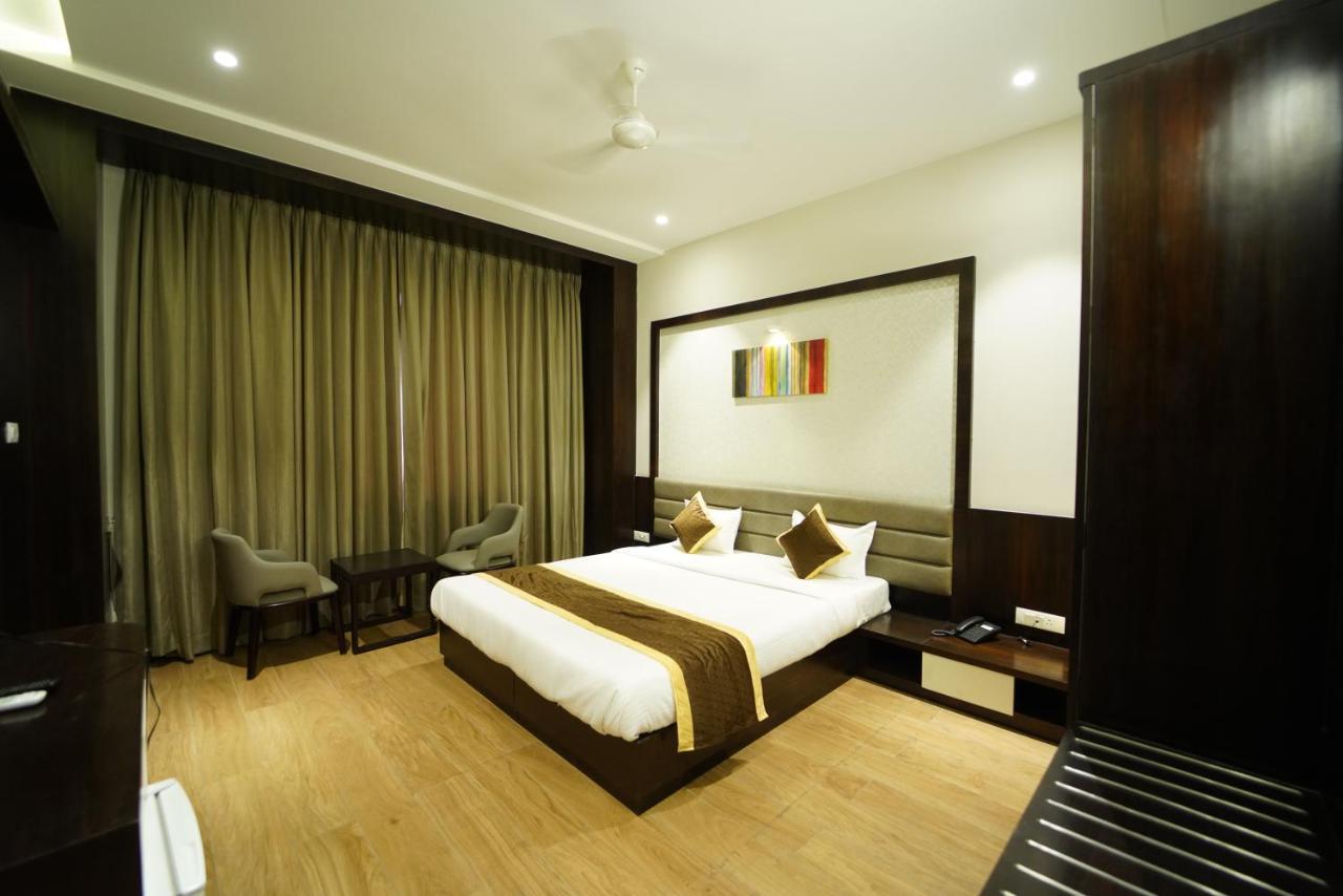 Hotel The Royal Inn Baramati Εξωτερικό φωτογραφία